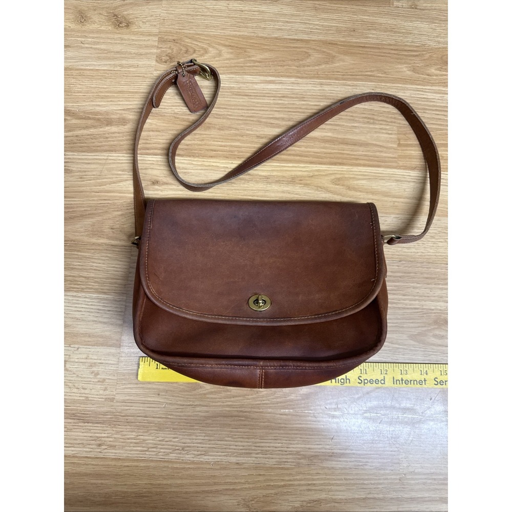Vintage Coach  Brown Leather Crossbody Bag Turn Lock USA Made 8048